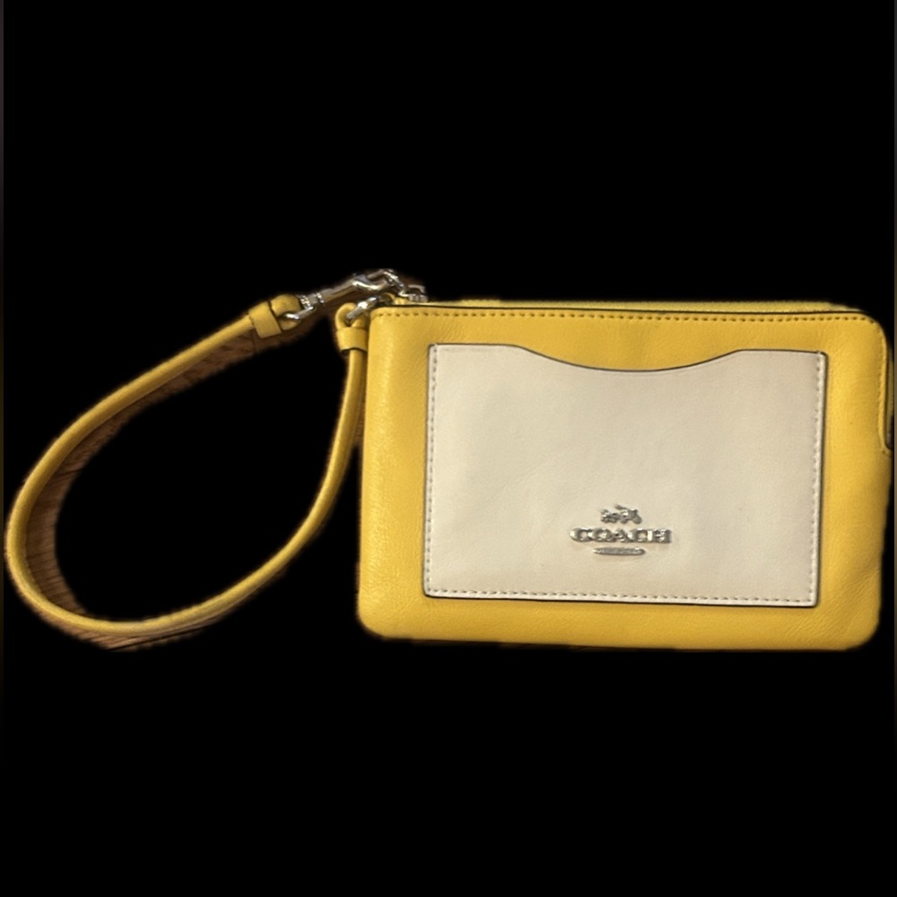 Coach Two-Tone Yellow and Cream Wristlet - Picture 5 of 7